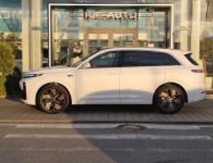 LiXiang (Li Auto) L7