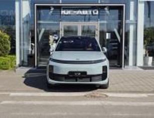 LiXiang (Li Auto) L6