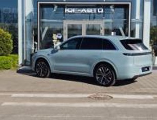 LiXiang (Li Auto) L6