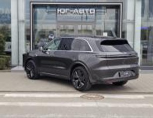 LiXiang (Li Auto) L6