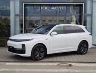 LiXiang (Li Auto) L7