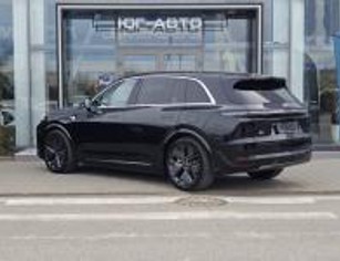 LiXiang (Li Auto) L7